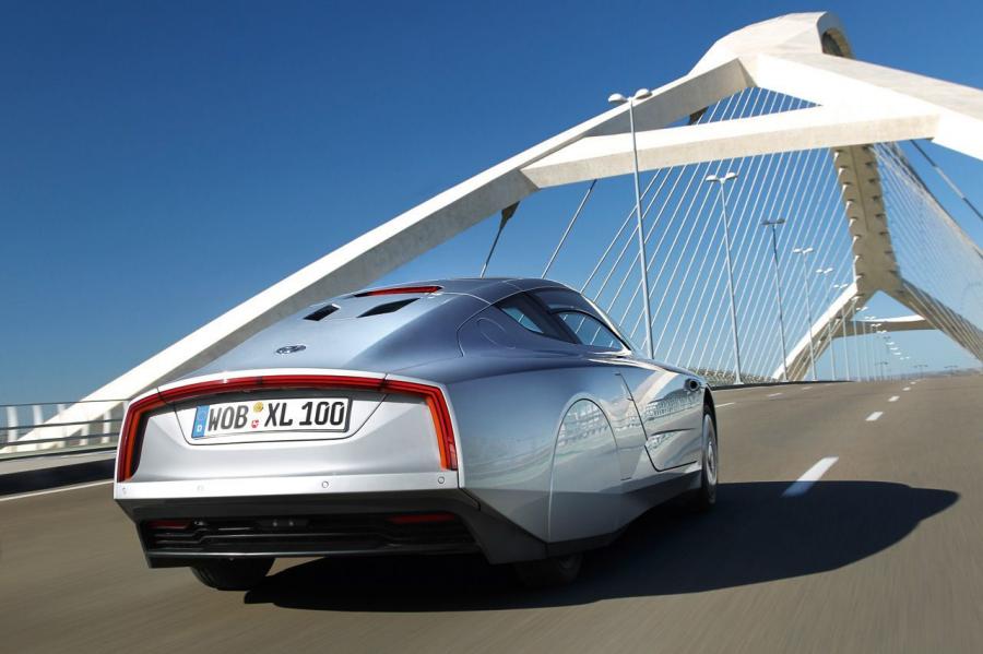  Volkswagen XL1 2013 года  (фото 3 из 78)